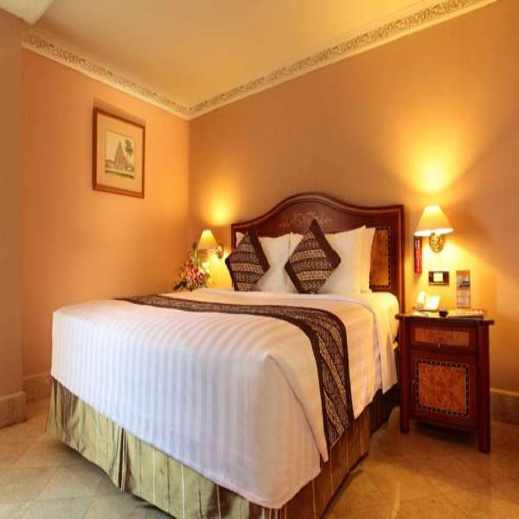 Ambhara Hotel Jakarta Room photo